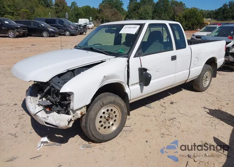 1998 Isuzu Hombre Xs V6 z USA, uszkodzony, nr VIN 1GGDT19X9W8658729